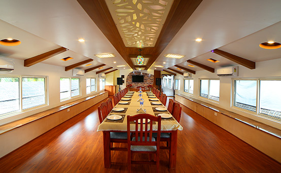 luxury houseboat