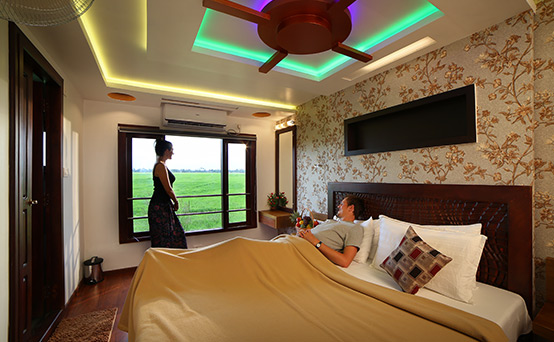 luxury houseboat